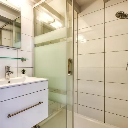 Les Palombes-8 By Interhome بيت للعطل